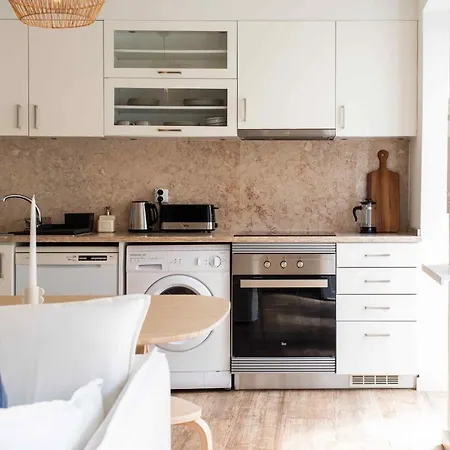 Spacious 1 Bed Studio In Lapa Apartmán
